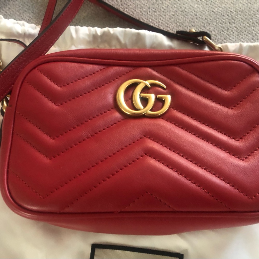 Gucci Authentic Red Quilted Chevron Crossbody Bag